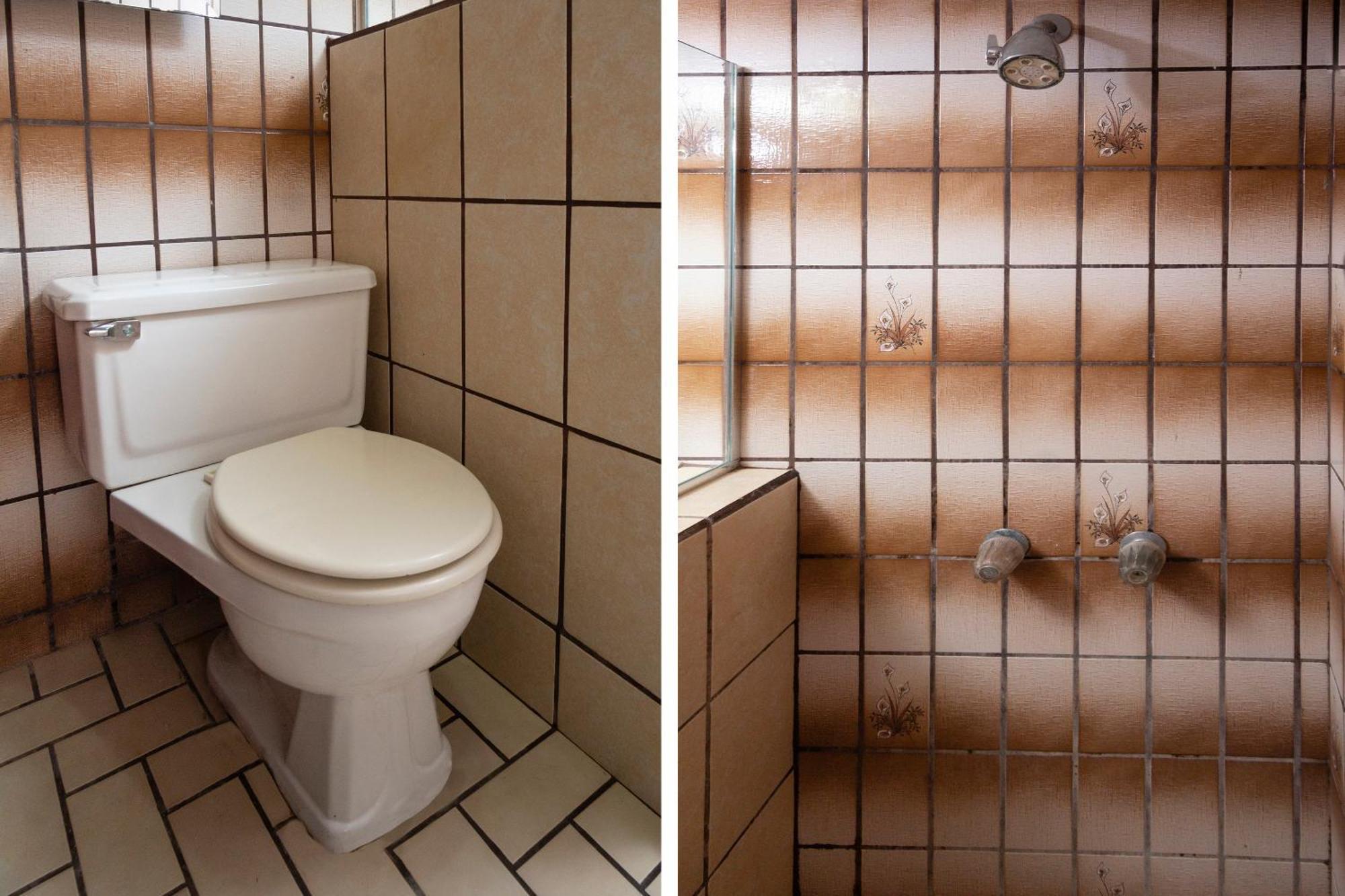 Oyo Hotel Hacienda Don Luis, Rosarito Exteriér fotografie Bathroom tiles