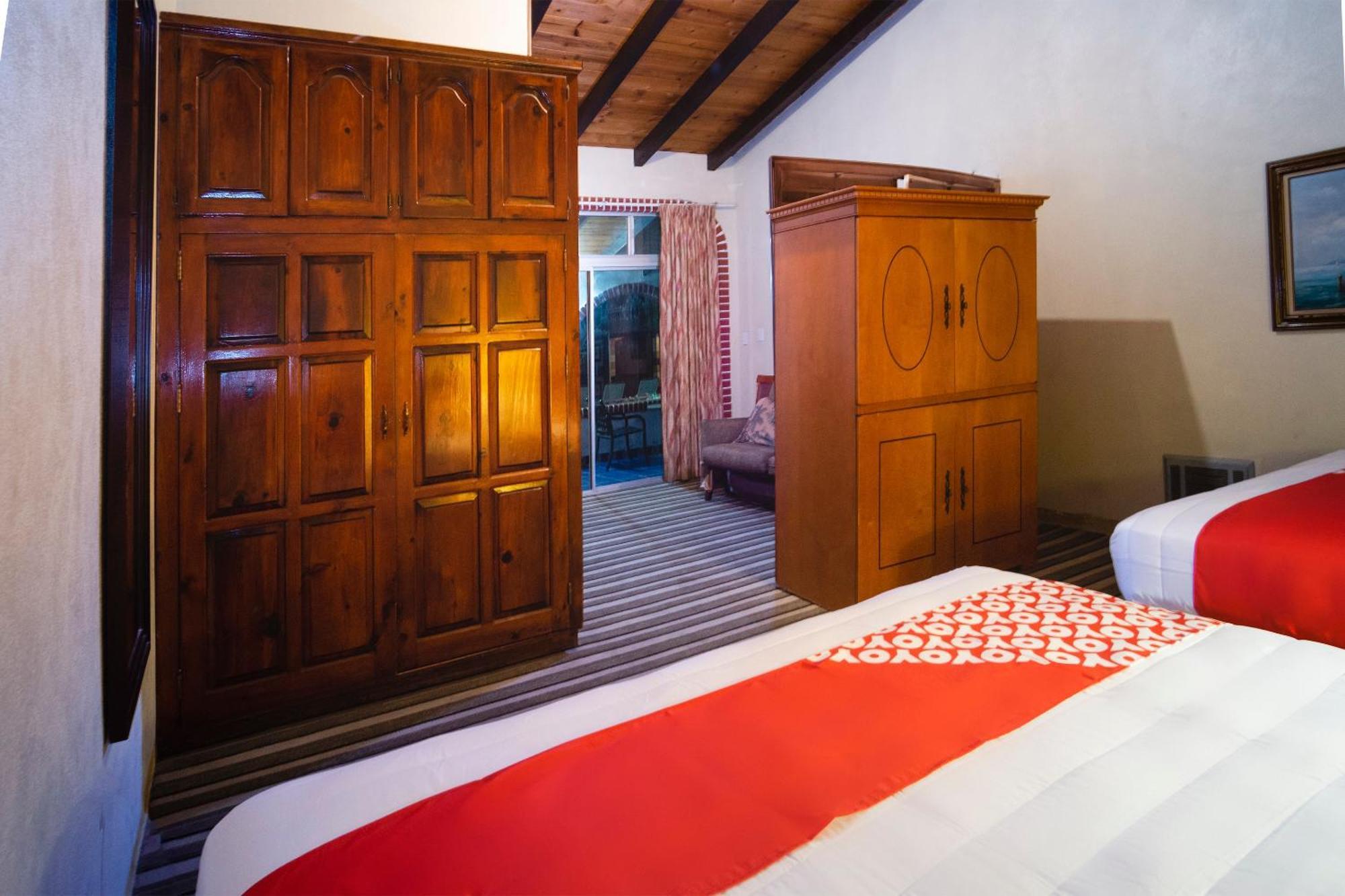 Oyo Hotel Hacienda Don Luis, Rosarito Exteriér fotografie A room at the hotel